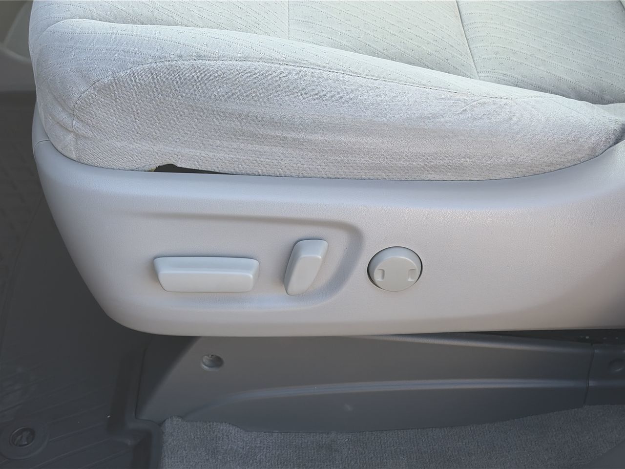 2018 Toyota Sienna in Mississauga, Ontario