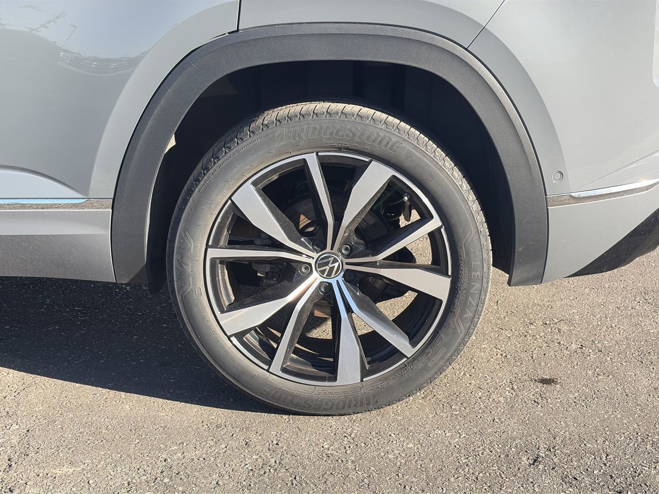 2024 Volkswagen Atlas Cross Sport