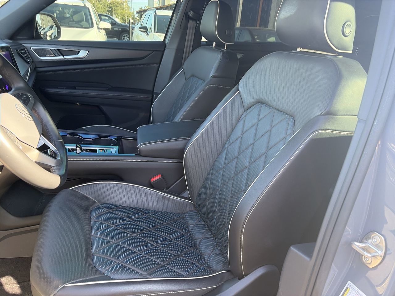 2024 Volkswagen Atlas Cross Sport