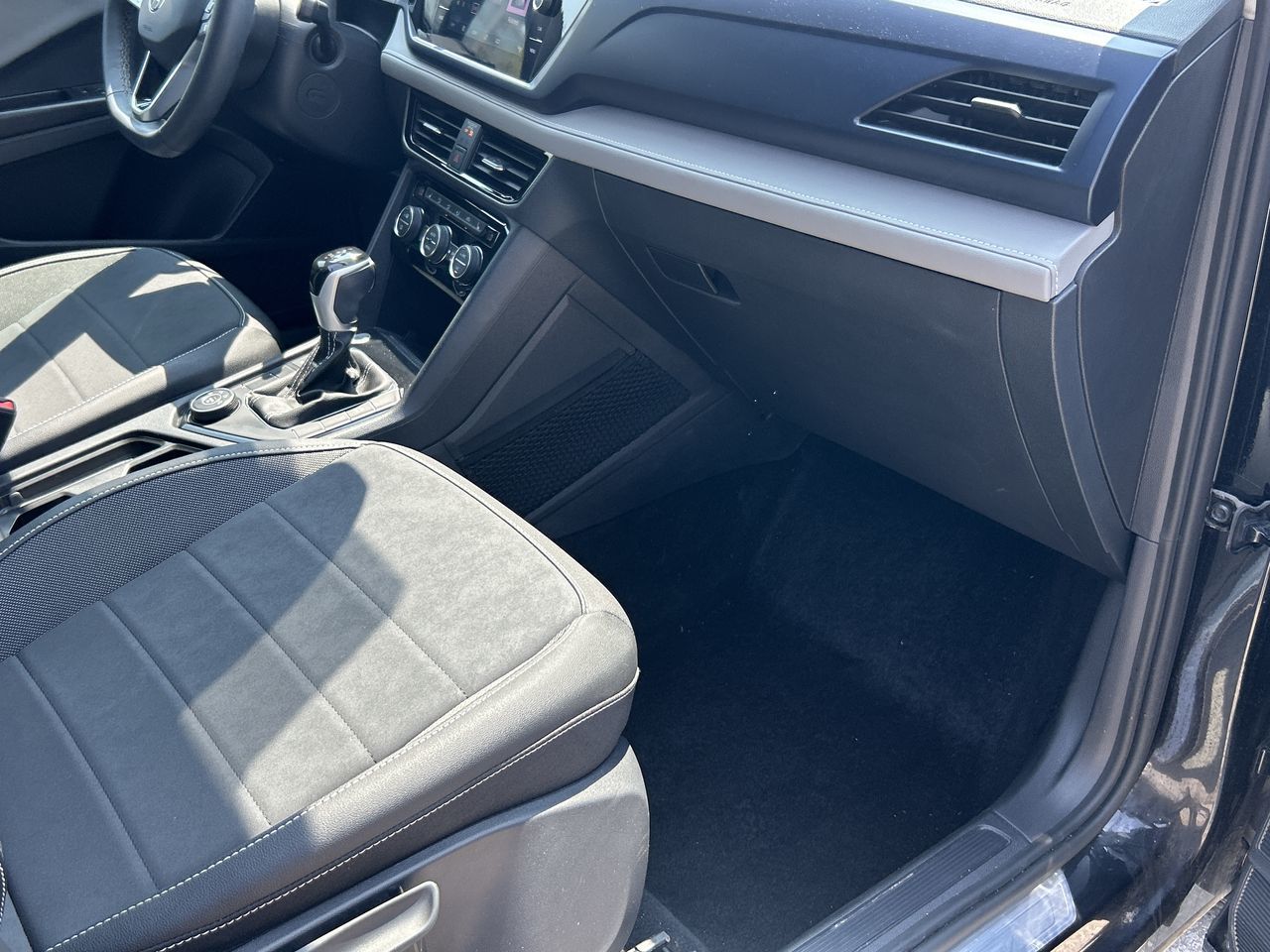 2024 Volkswagen Taos