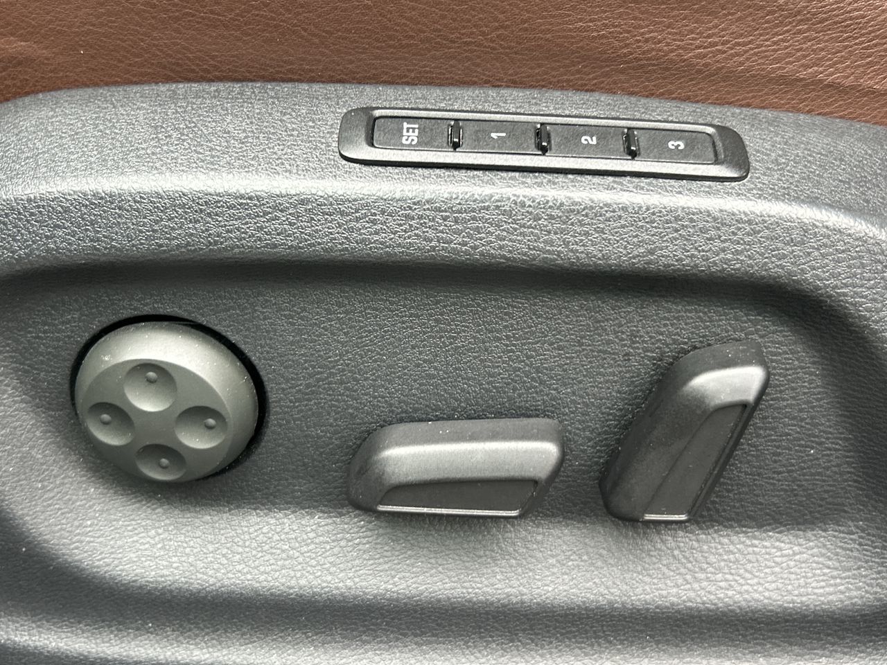 2016 Volkswagen Tiguan in Mississauga, Ontario