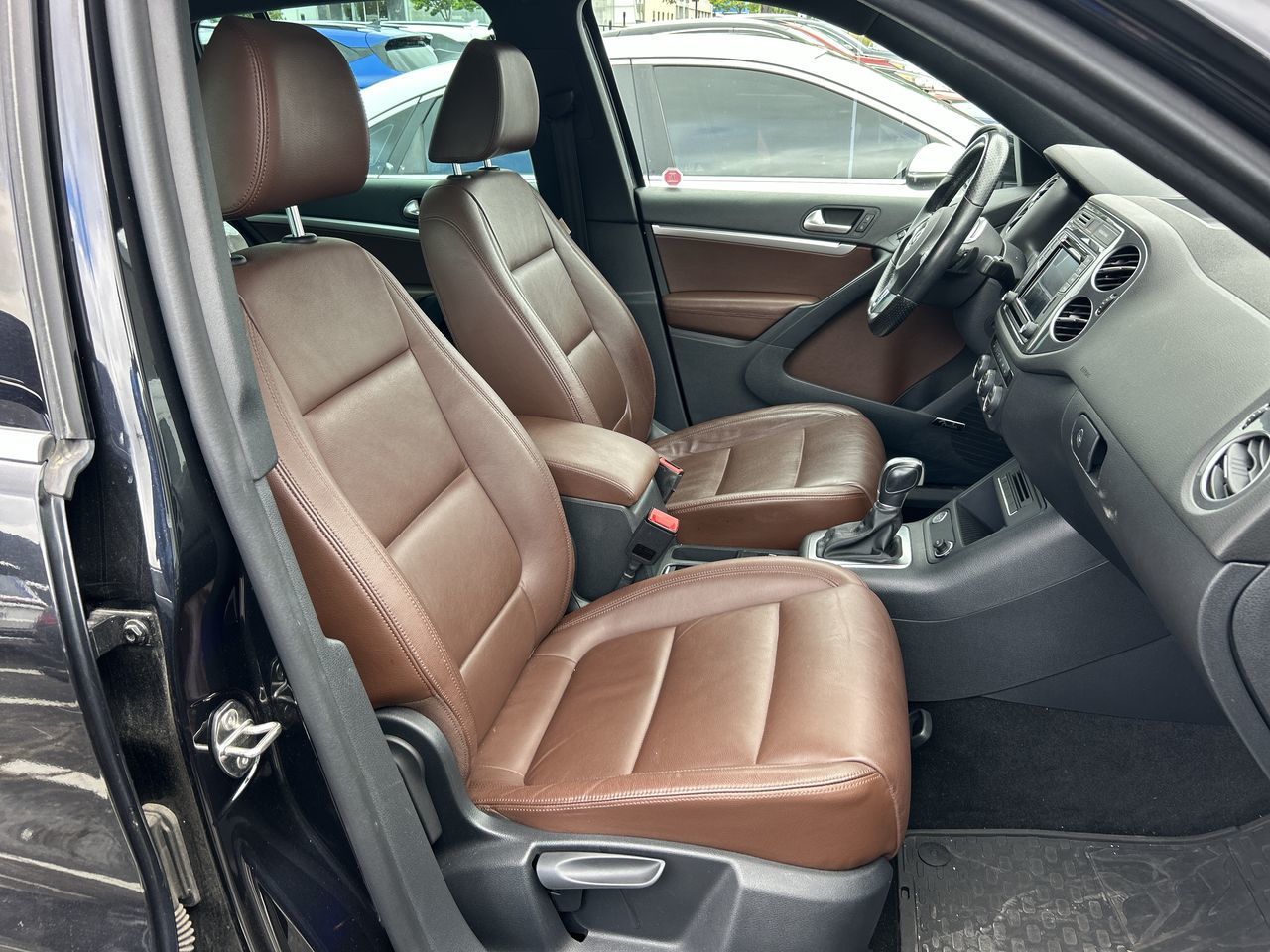 2016 Volkswagen Tiguan in Mississauga, Ontario