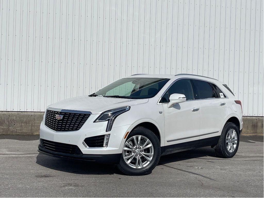 2026 Cadillac XT5 Luxury