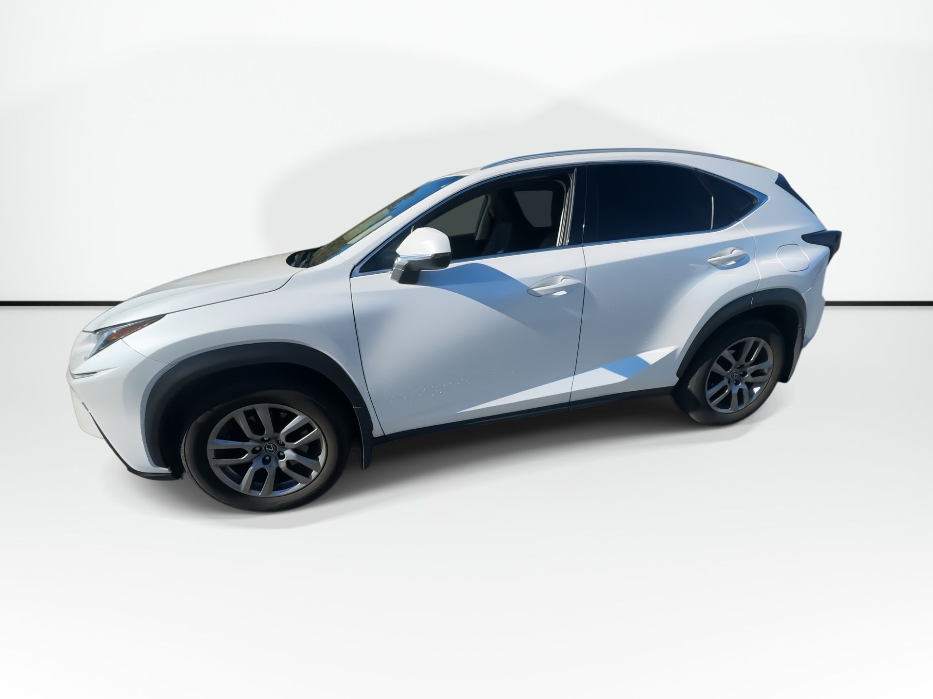 Photo 2018 Lexus NX 300 | Leather | Roof | Cam | Htd Wheel #5