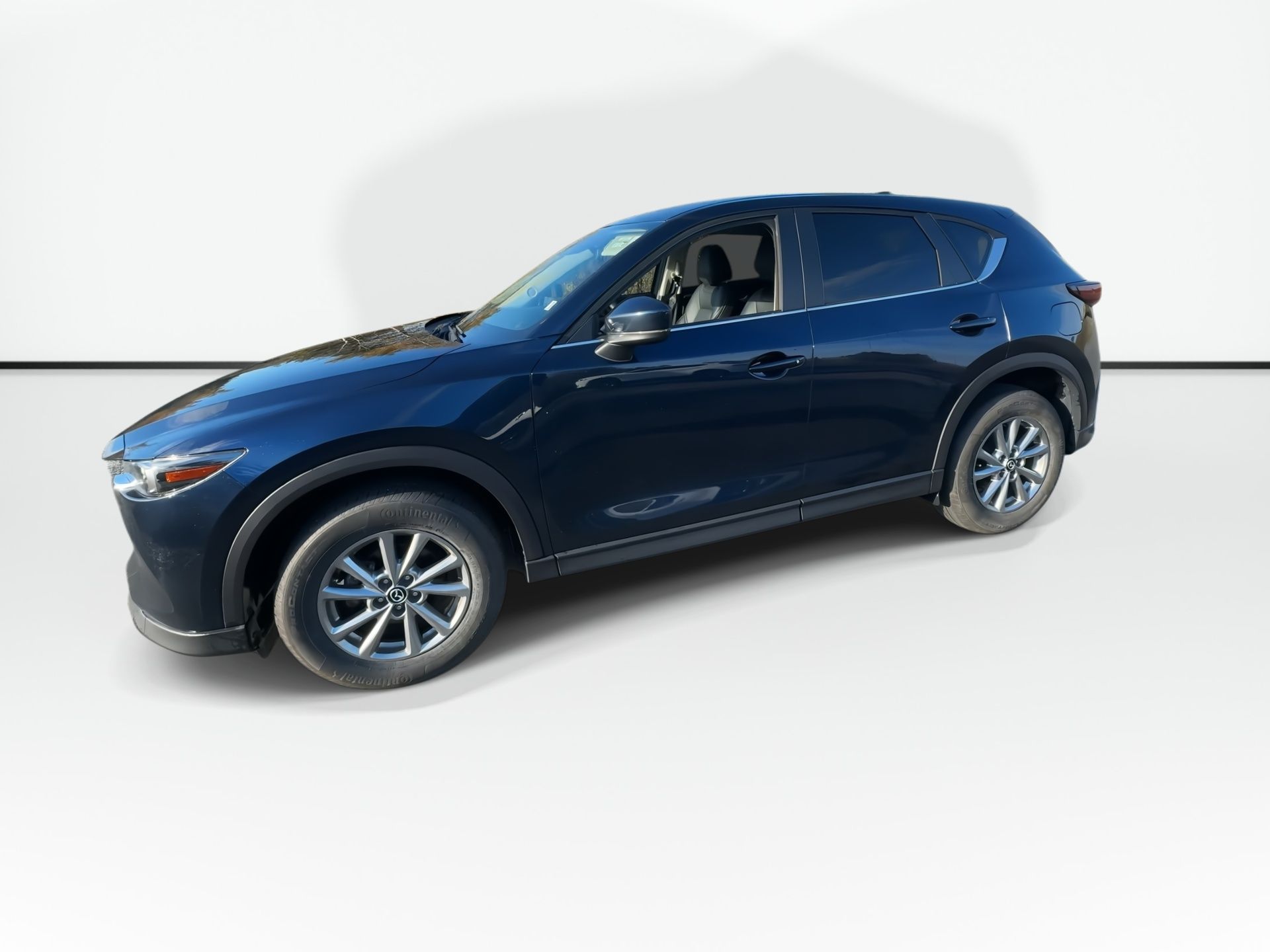 Photo 2025 Mazda CX-5 GS | Cam | HtdSeat | USB | Warranty to 2030 #4