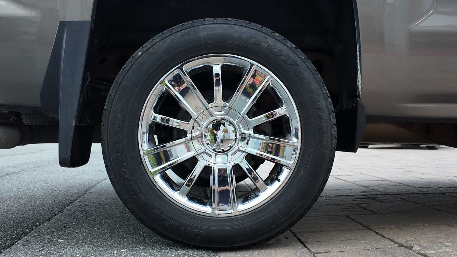 Photo 2017 Chevrolet Silverado 1500 High Country #8