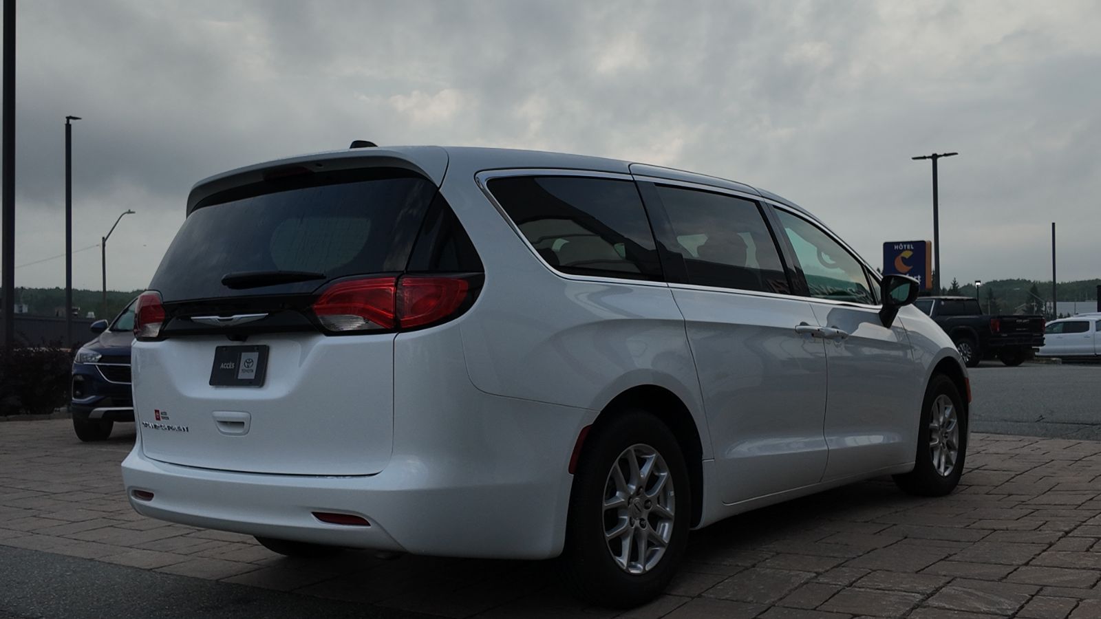 Photo Chrysler Grand Caravan SXT 2024 #7