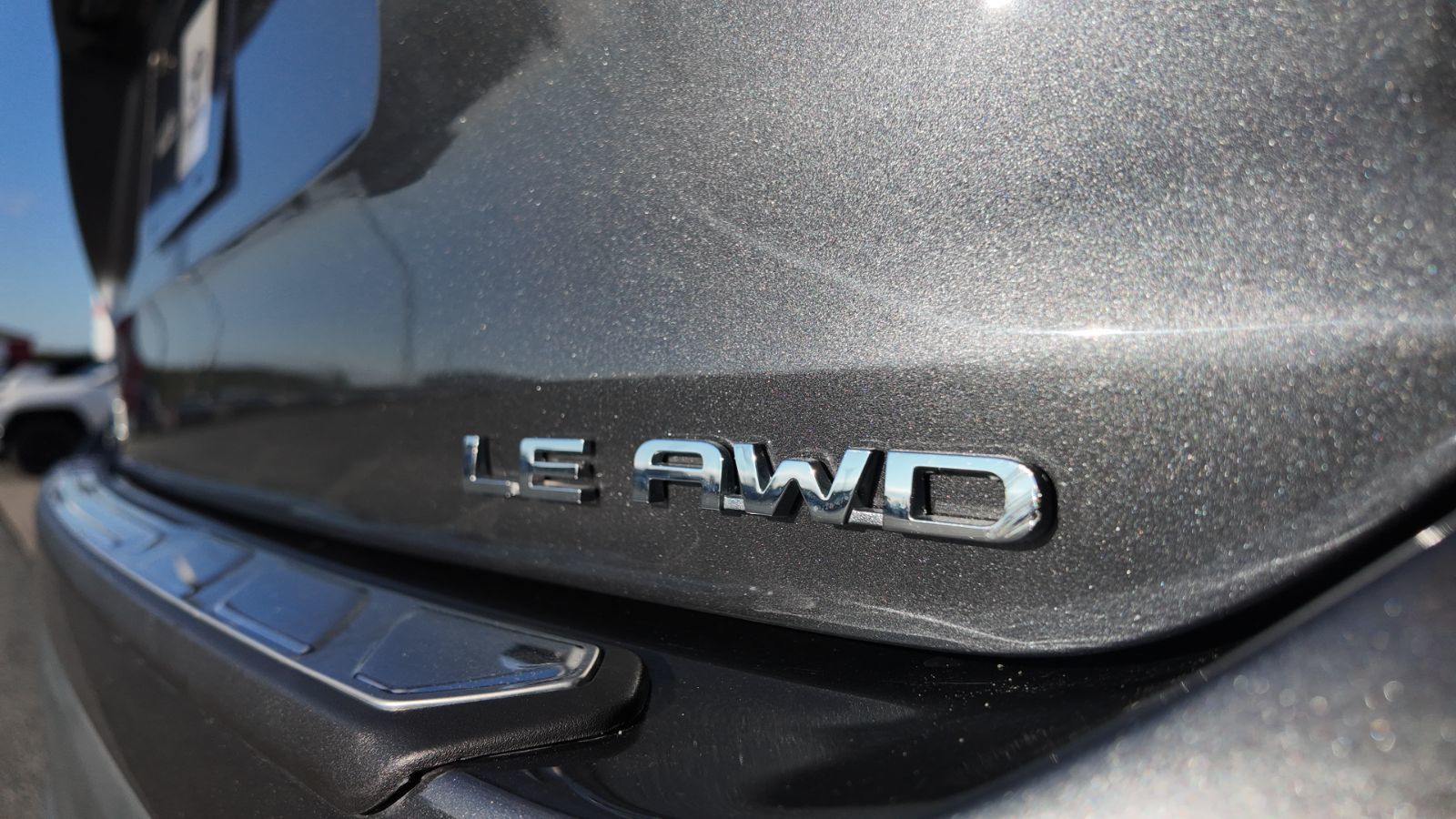 Photo 2024 Toyota Highlander LE #8