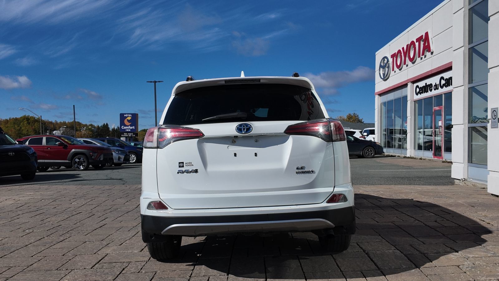 Photo Toyota RAV4 Hybrid LE+ 2018 #6