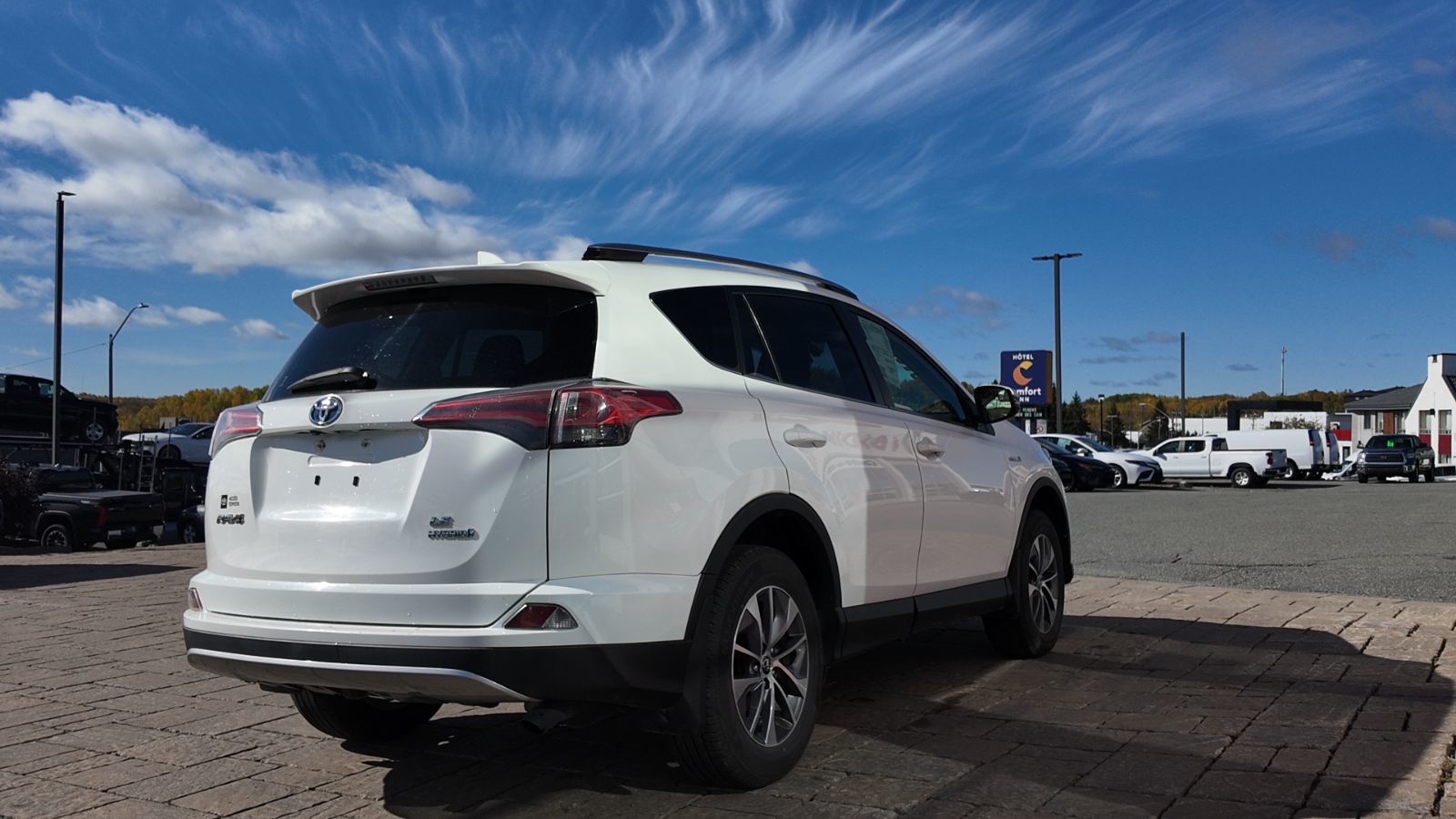 Photo Toyota RAV4 Hybrid LE+ 2018 #7