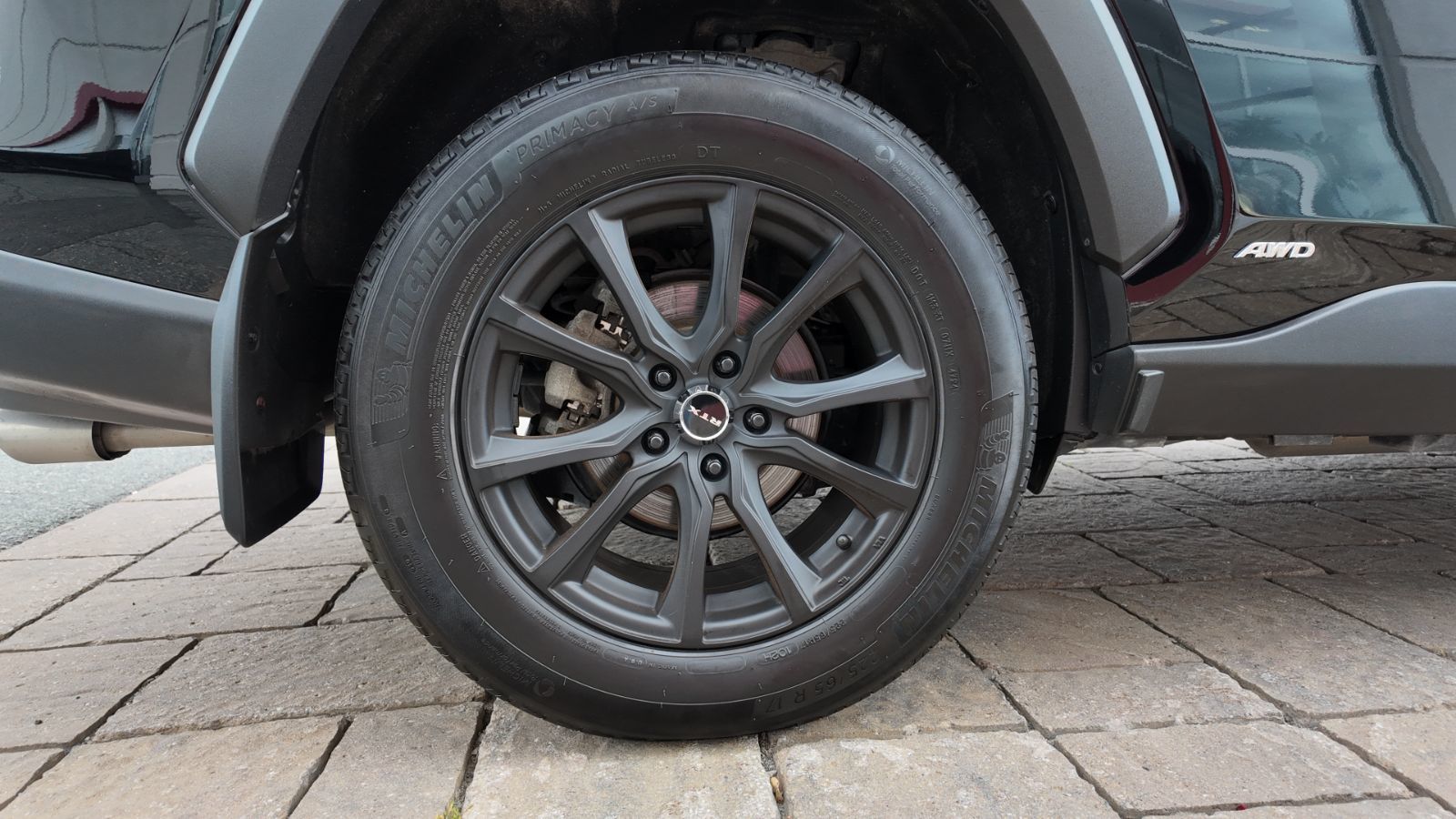 Photo Toyota RAV4 Hybrid XLE 2025 #7