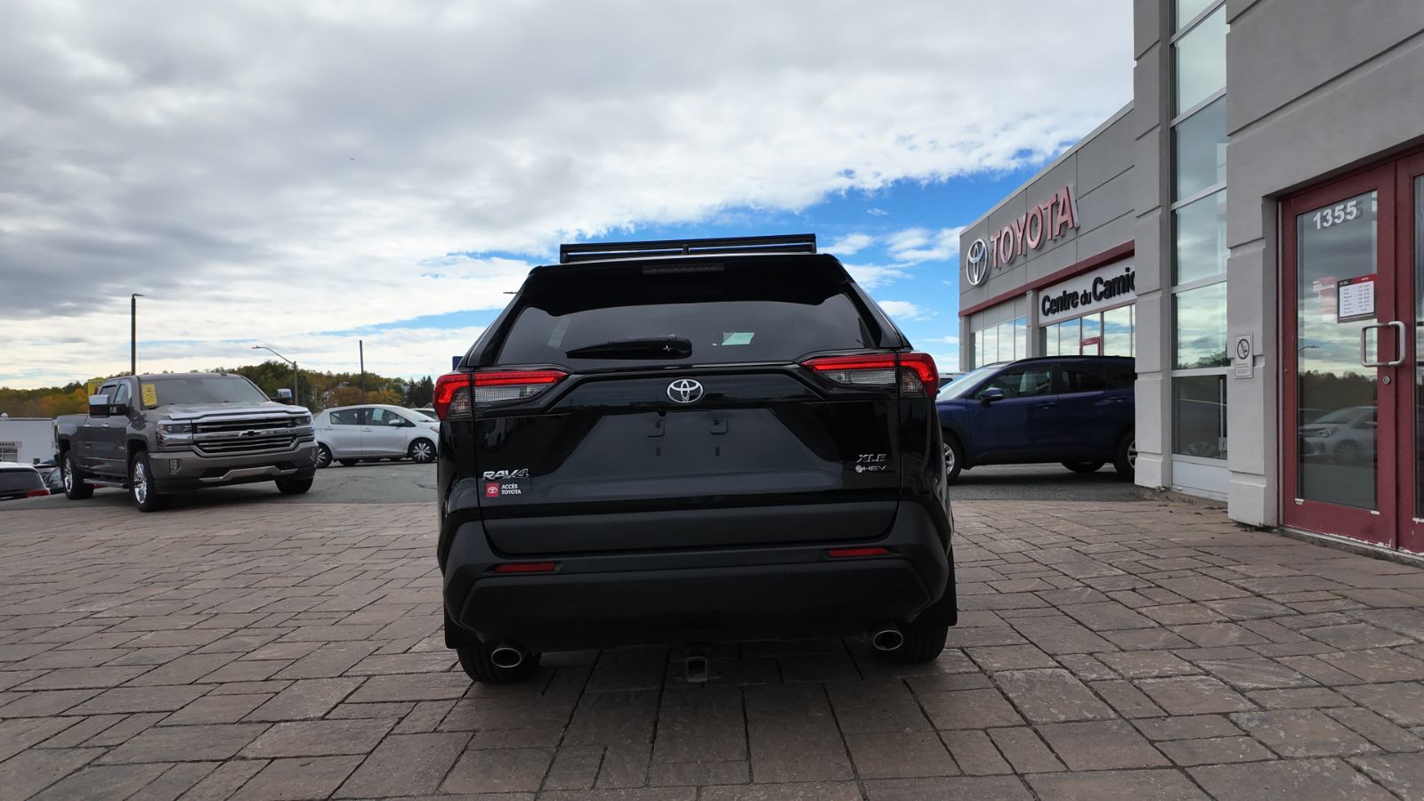 Photo Toyota RAV4 Hybrid XLE 2025 #5