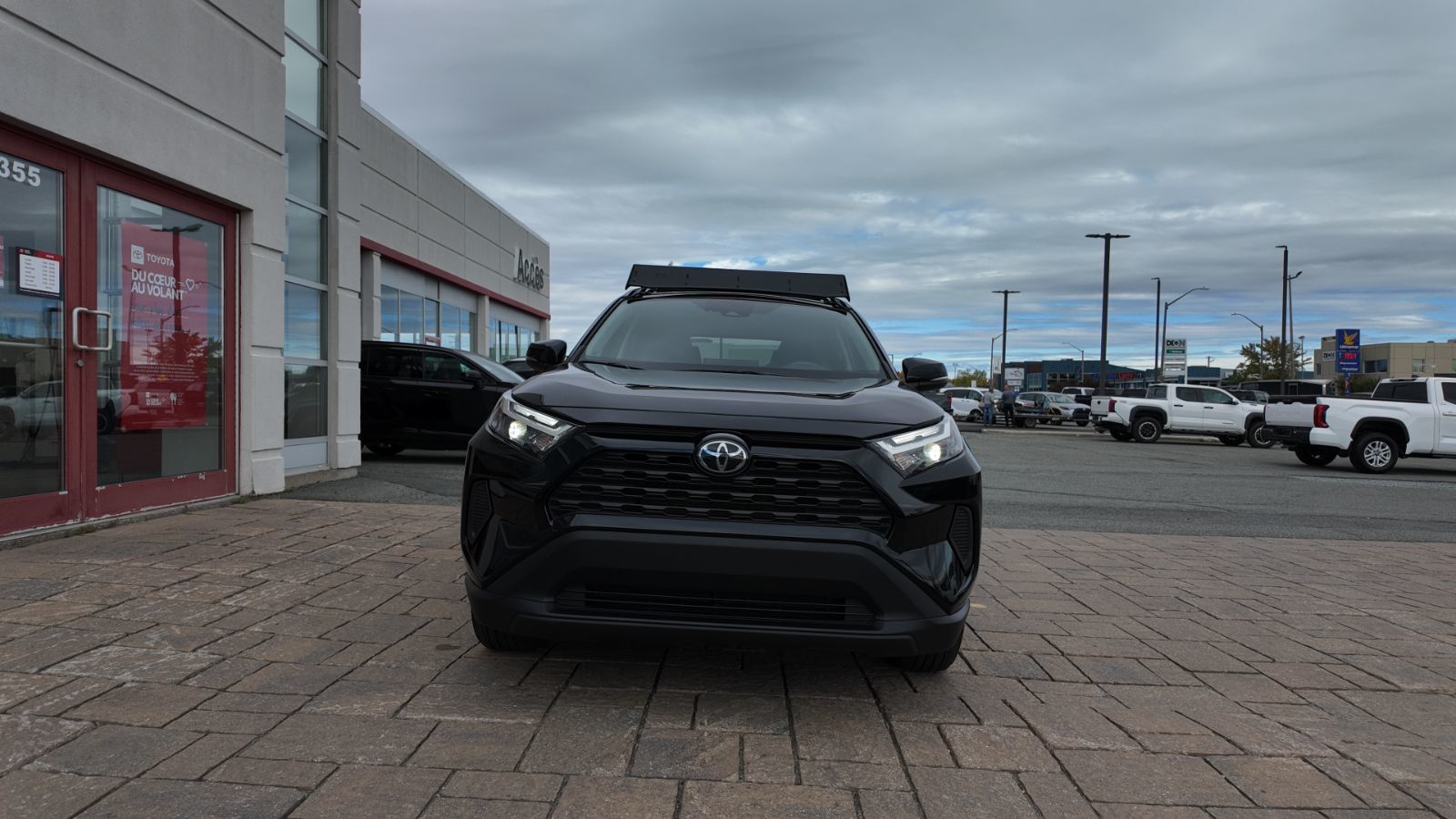 Photo Toyota RAV4 Hybrid XLE 2025 #2