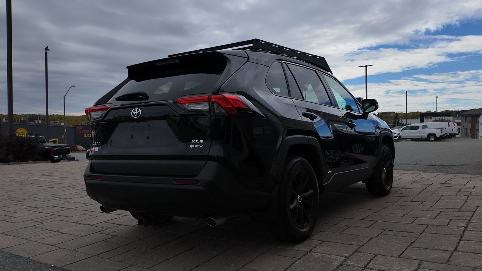 Photo Toyota RAV4 Hybrid XLE 2025 #6
