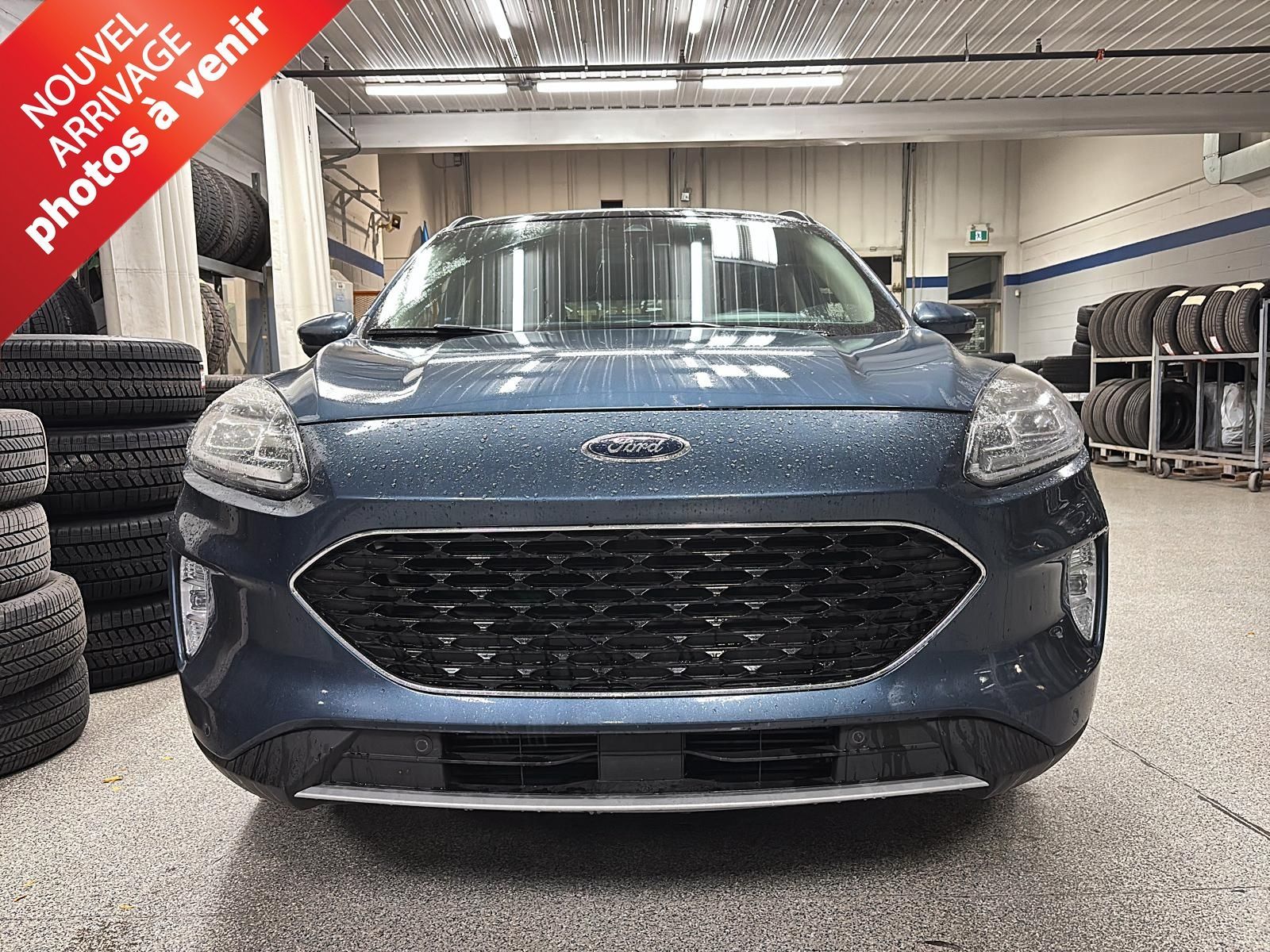 Photo 2020 Ford Escape Titanium CUIR TOIT GPS #2