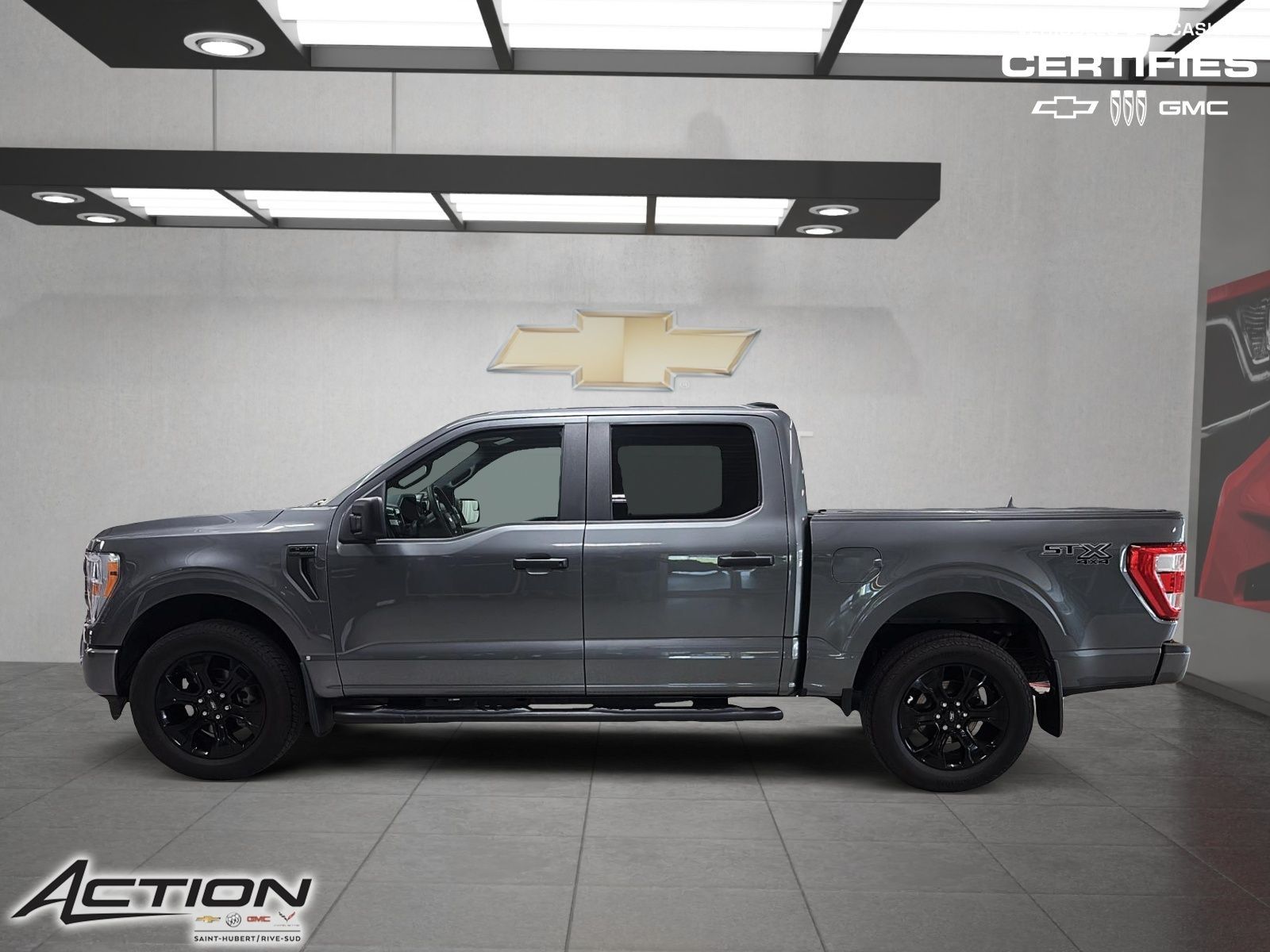 Photo 2022 Ford F-150 STX - Crew Cab - Mags Noir #7