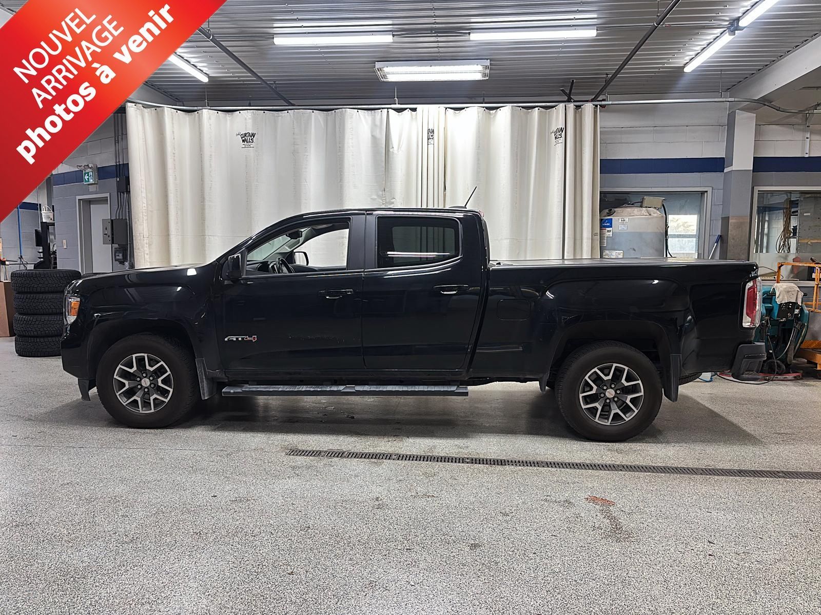 Photo GMC Canyon 4WD AT4 w/Leather 2022 #3