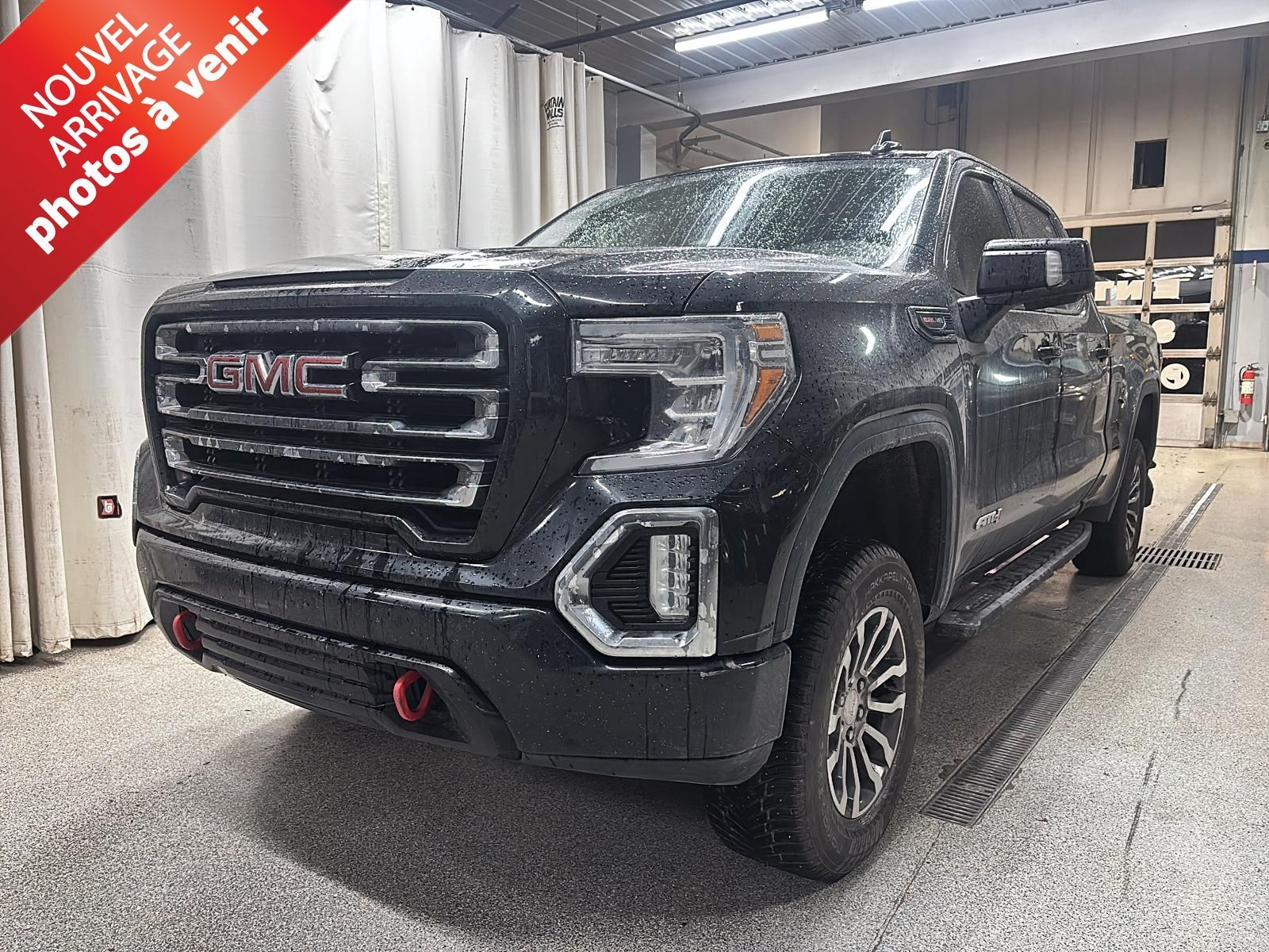 Photo GMC Sierra 1500 Limited AT4 - 6.2 - Cuir 2022 #1
