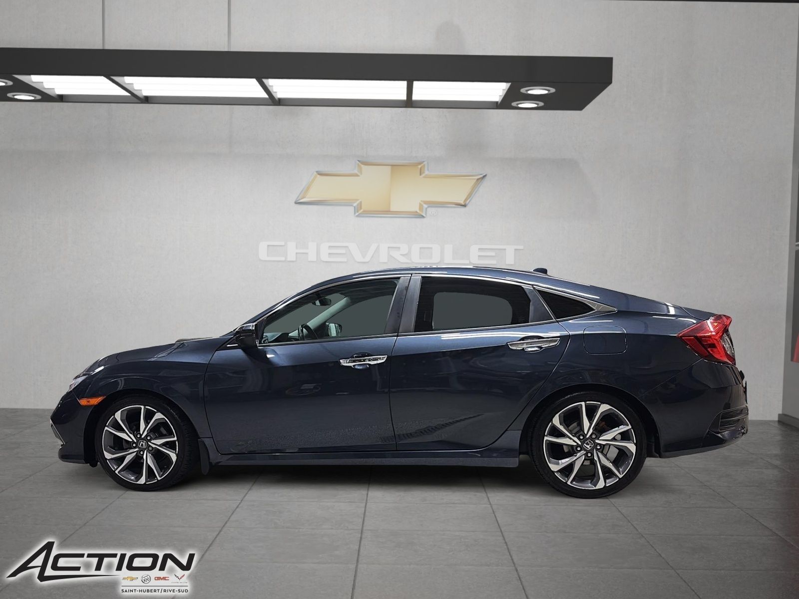 Photo Honda Civic Sedan Touring - Toit Ouvrant - 174hp 2019 #3