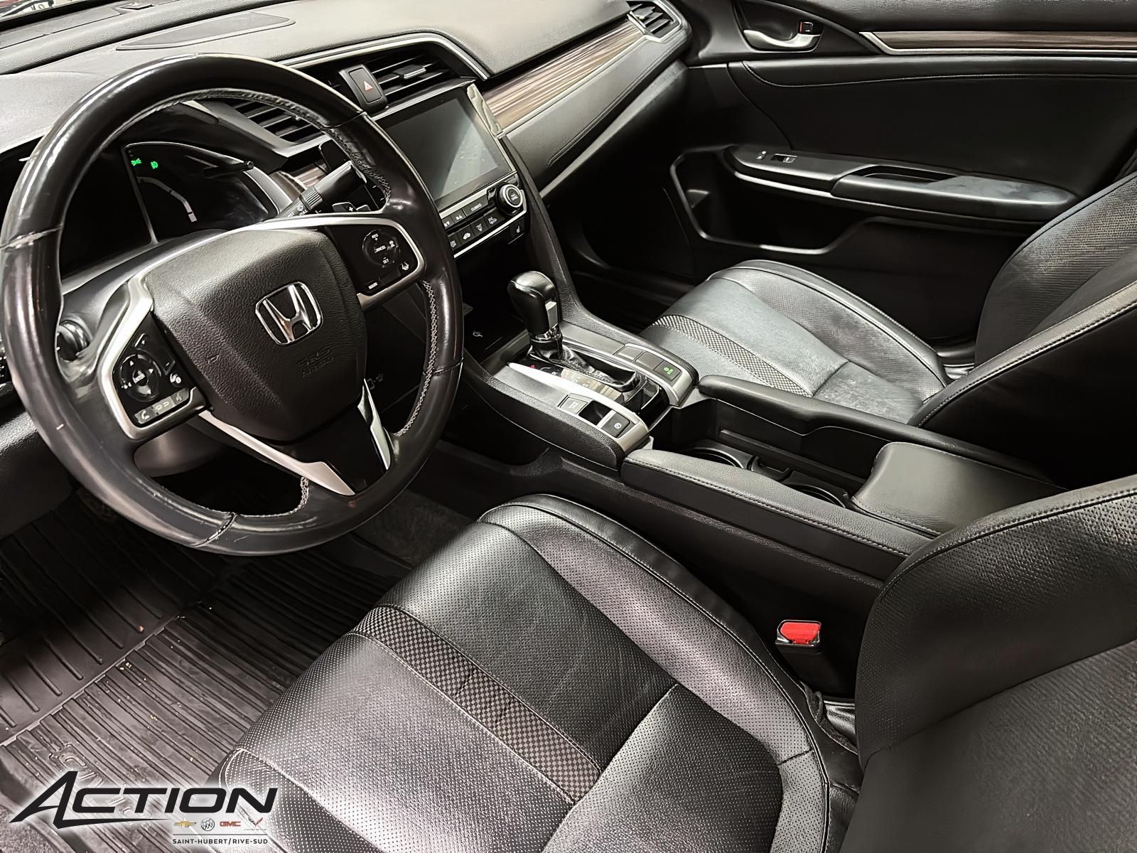 Photo Honda Civic Sedan Touring - Toit Ouvrant - 174hp 2019 #8