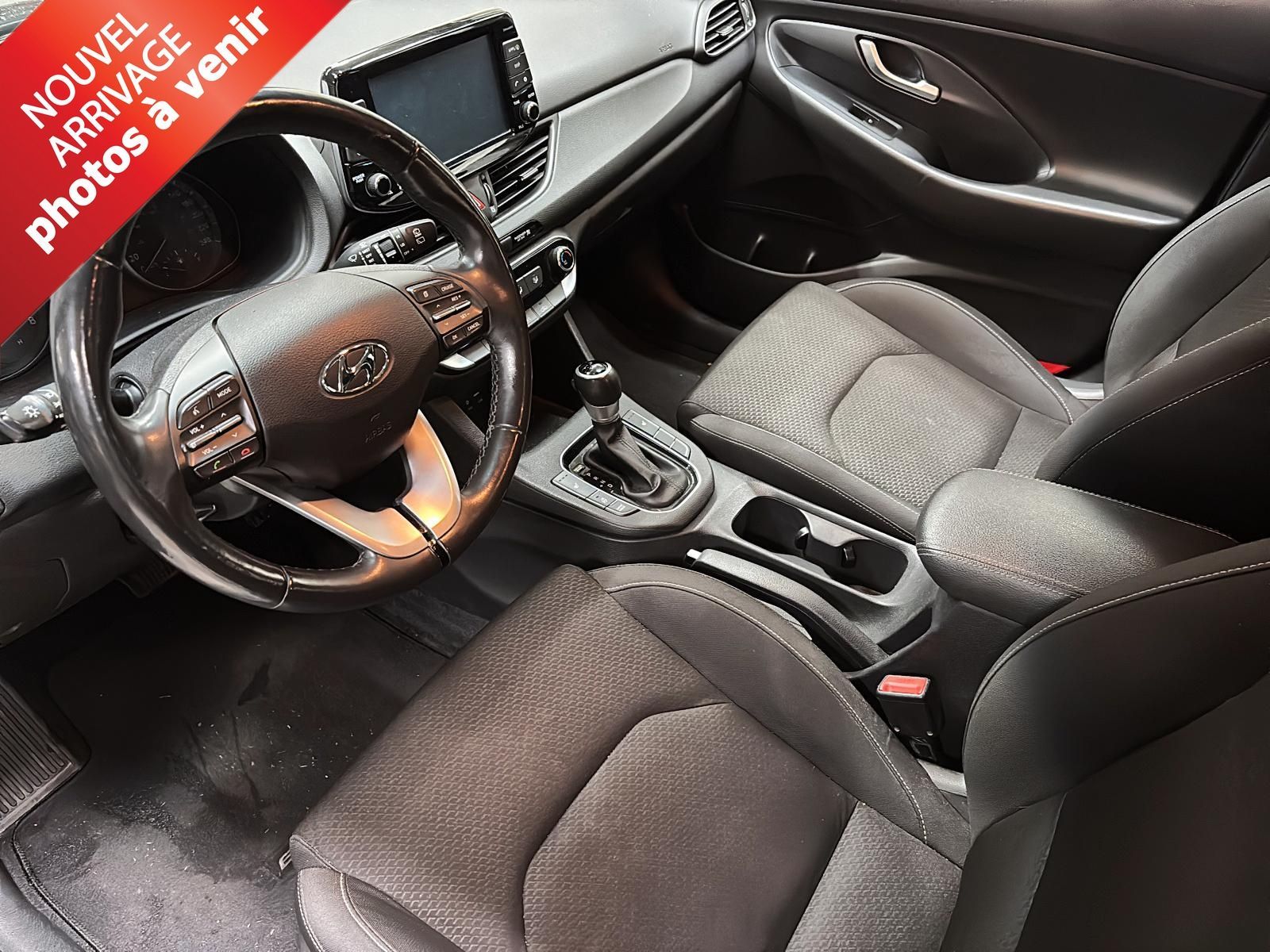 Photo 2018 Hyundai Elantra GT GT - BAS KILOMÉTRAGE #7