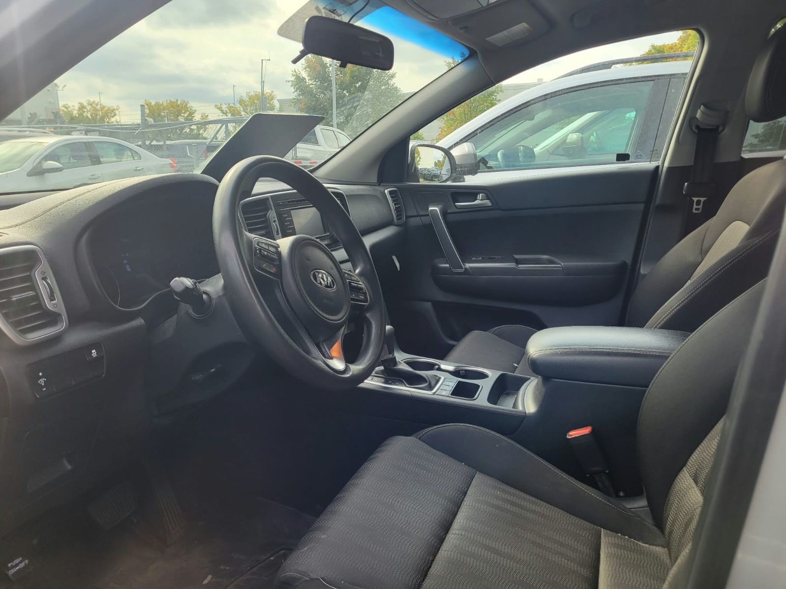 Photo 2017 Kia Sportage LX #4