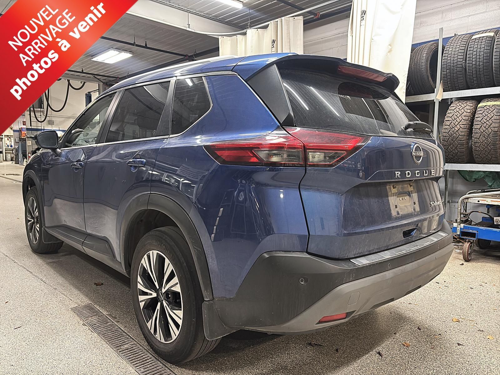 Photo 2022 Nissan Rogue SV 4X4 #4