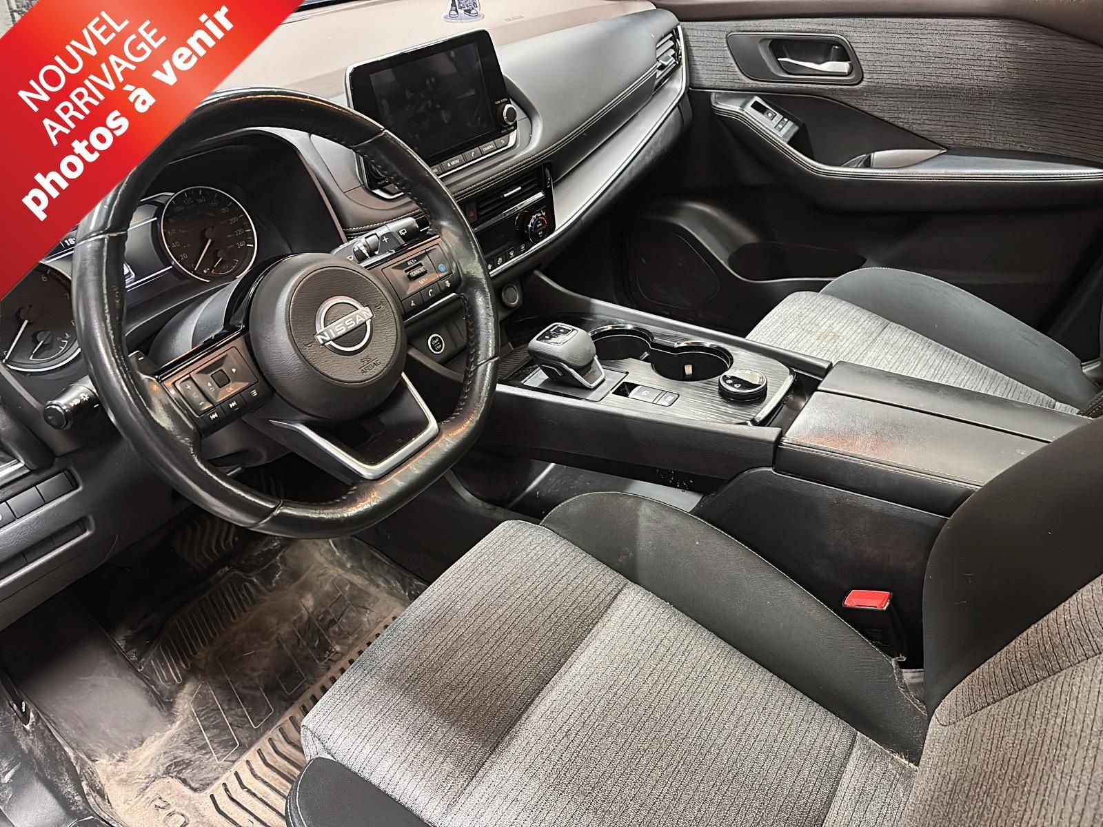 Photo 2022 Nissan Rogue SV 4X4 #7