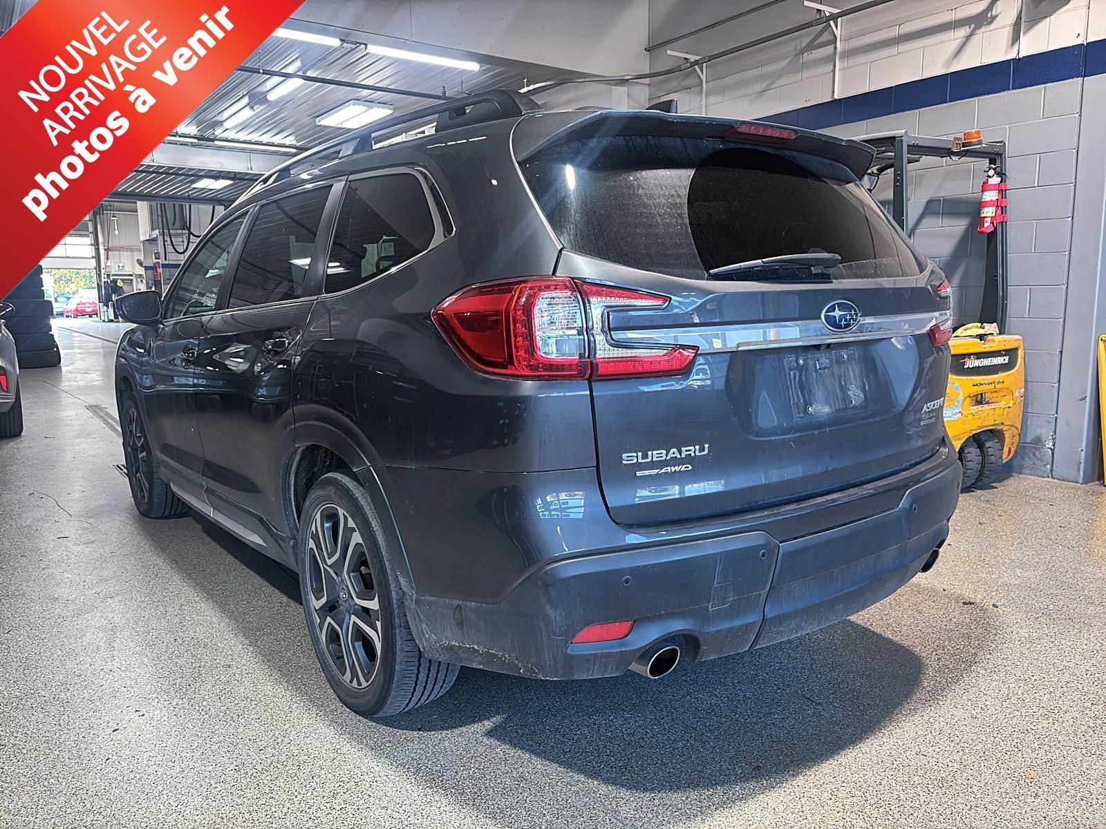 Photo 2024 Subaru Ascent Limited 7 PLACES #4