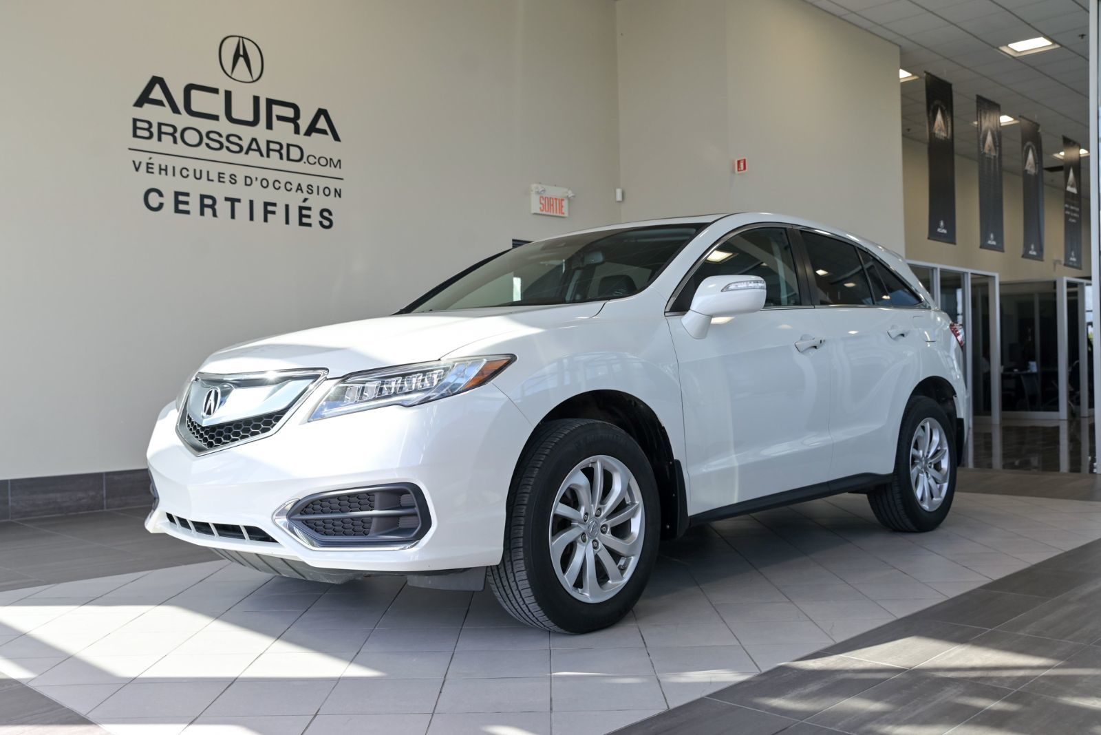 2018 Acura RDX Tech V6 AWD Cuir noir Toit ouvrant ELS Navi