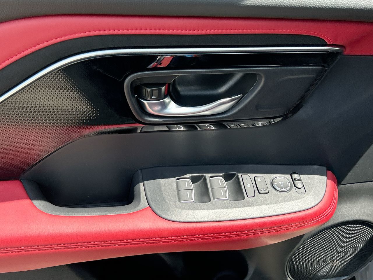 2025 Acura ADX