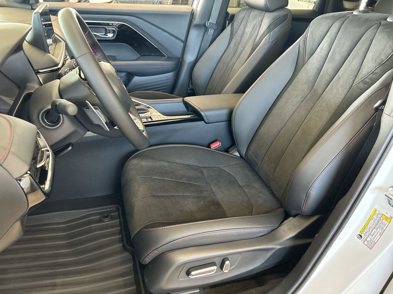 2025 Acura ADX