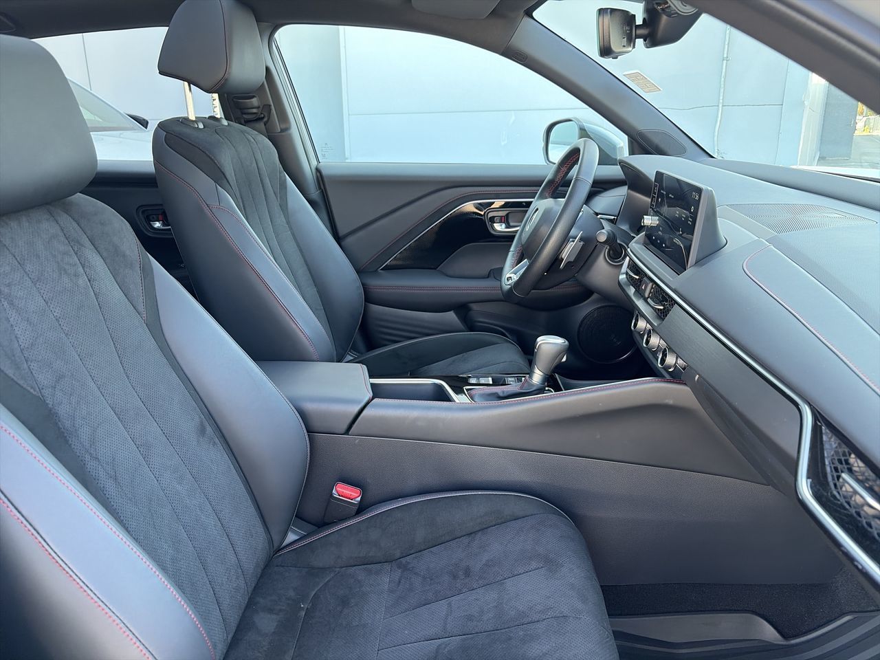 2025 Acura ADX