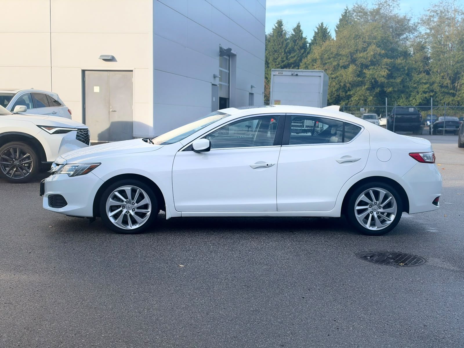 2016  ILX
