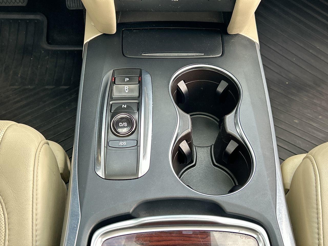 2016 Acura MDX in Langley, British Columbia