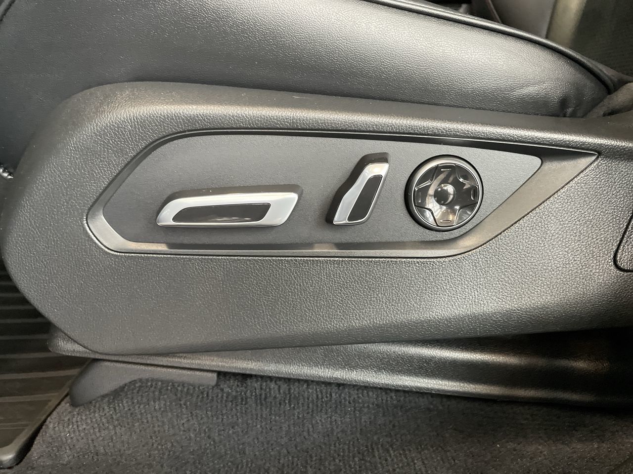 2022 Acura MDX