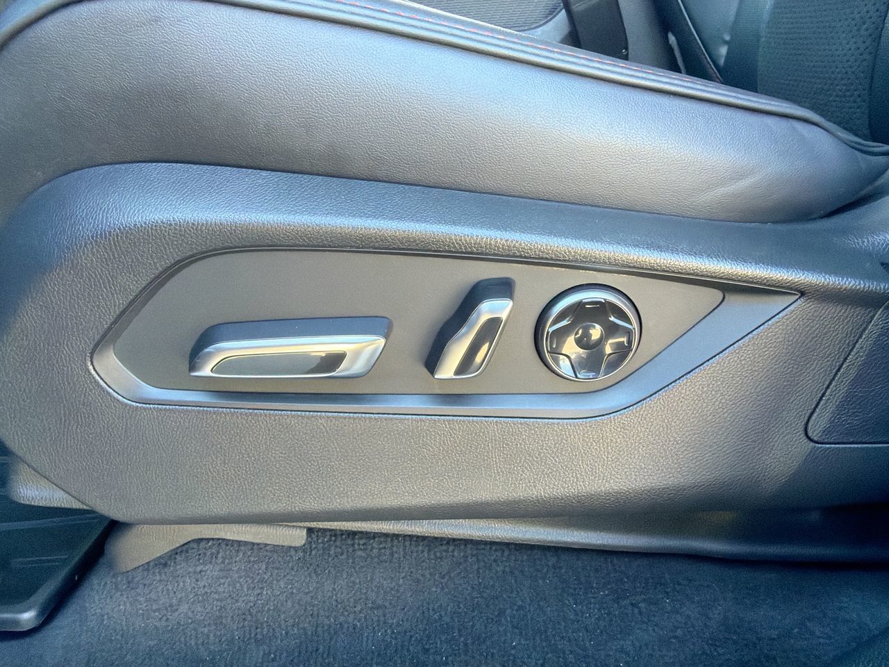 2024  MDX