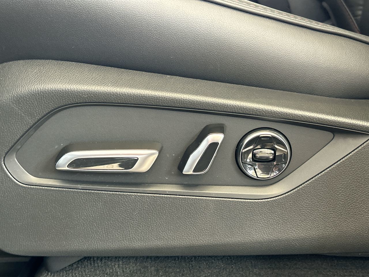 2025 Acura MDX in Langley, British Columbia