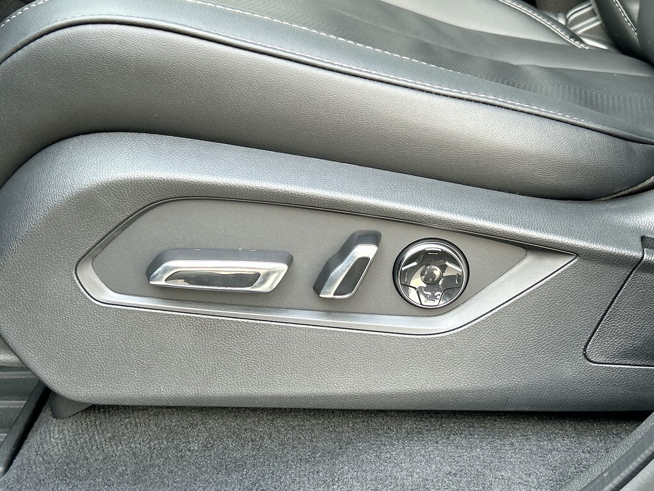 2025 Acura MDX in Langley, British Columbia