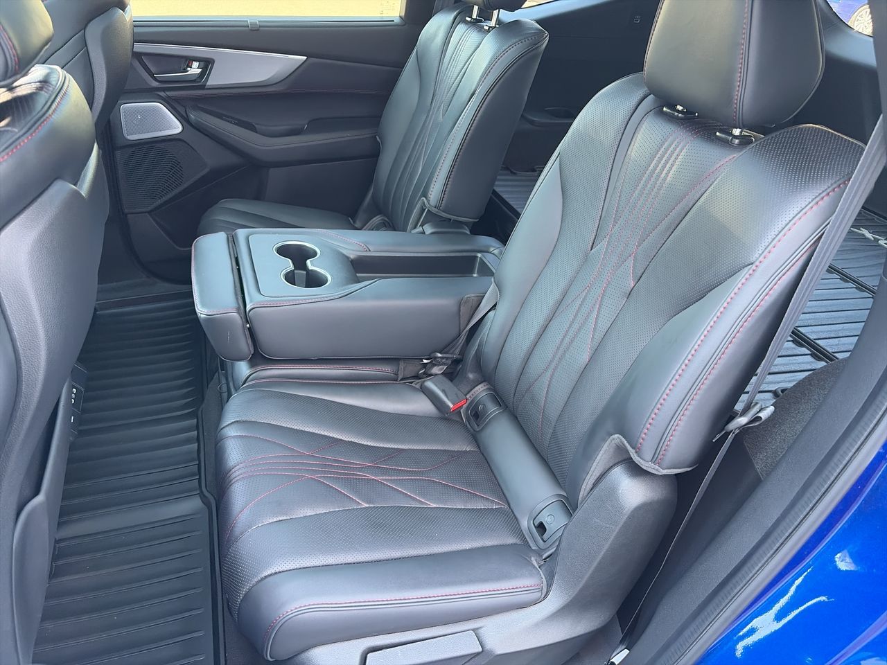 2025 Acura MDX