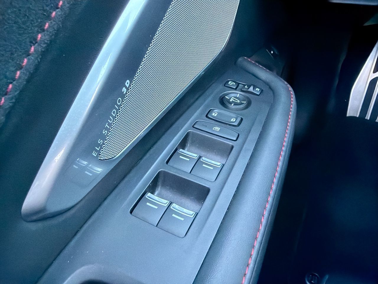 2022  RDX
