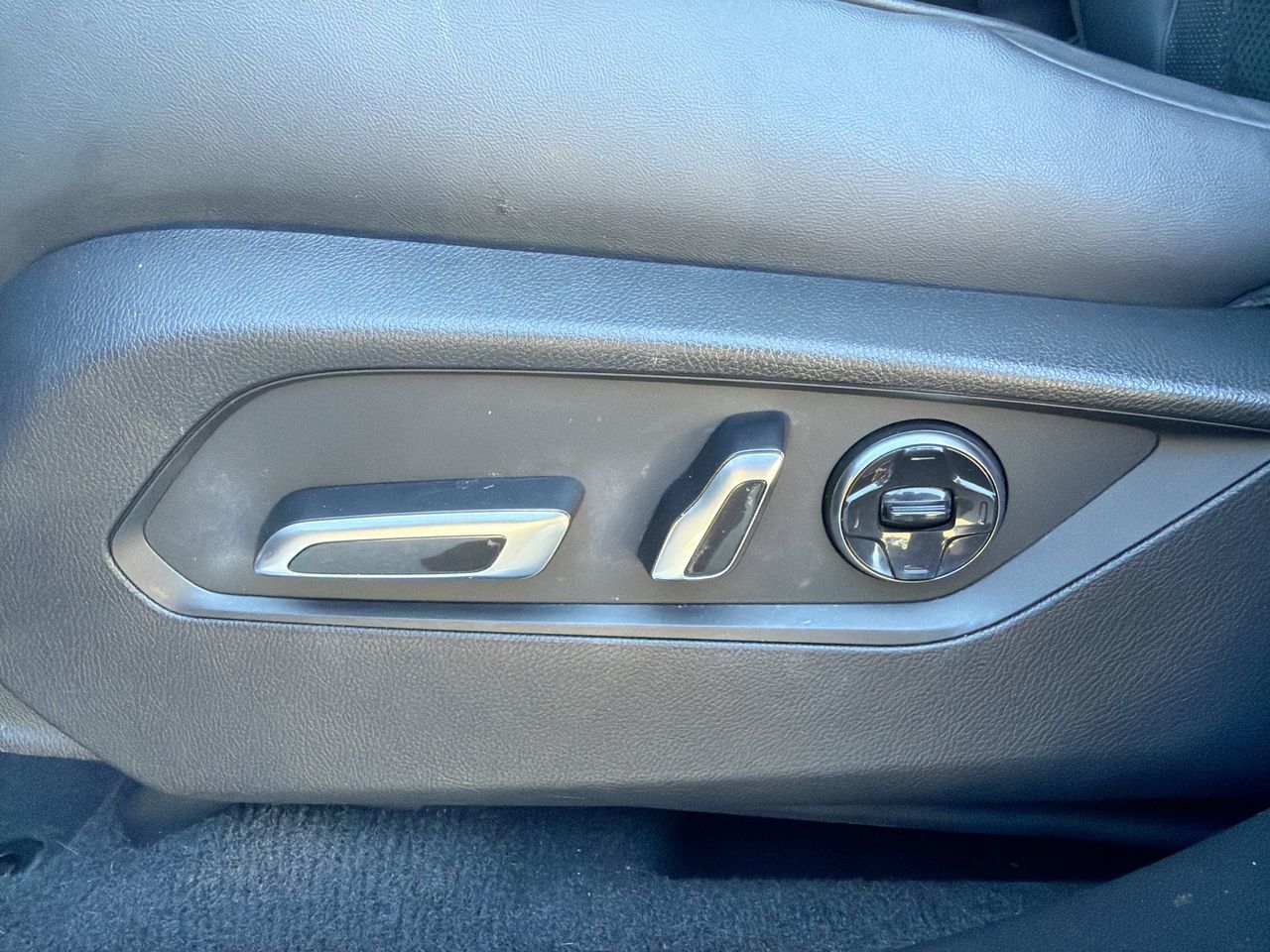 2022  RDX