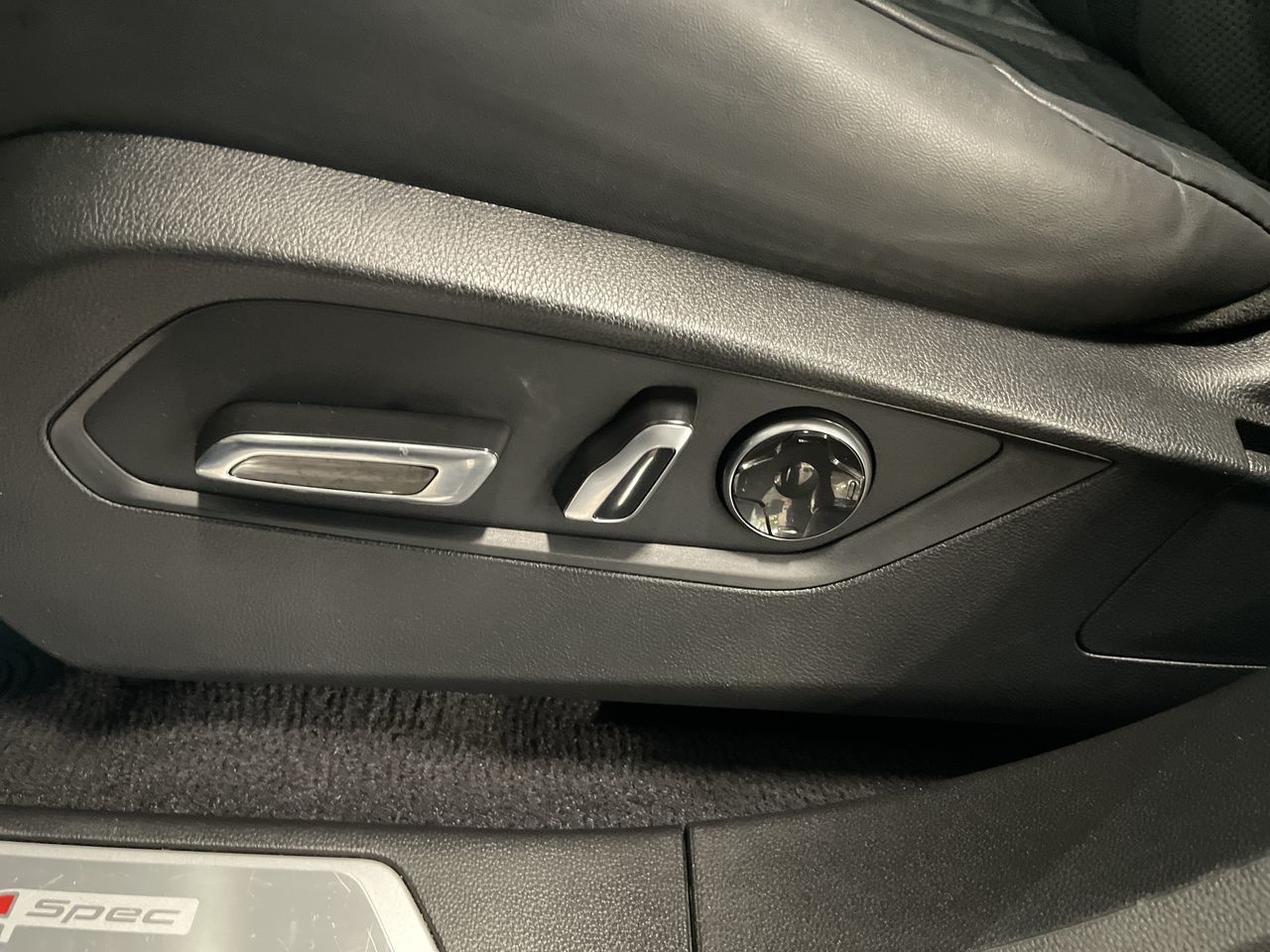 Acura RDX  2023 à Langley, Colombie-Britannique