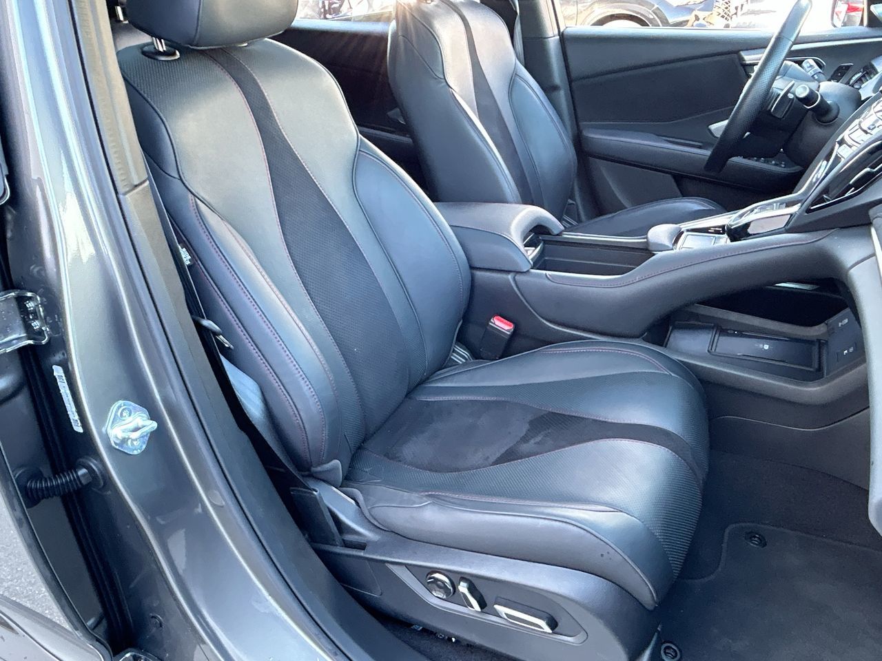 2023  RDX