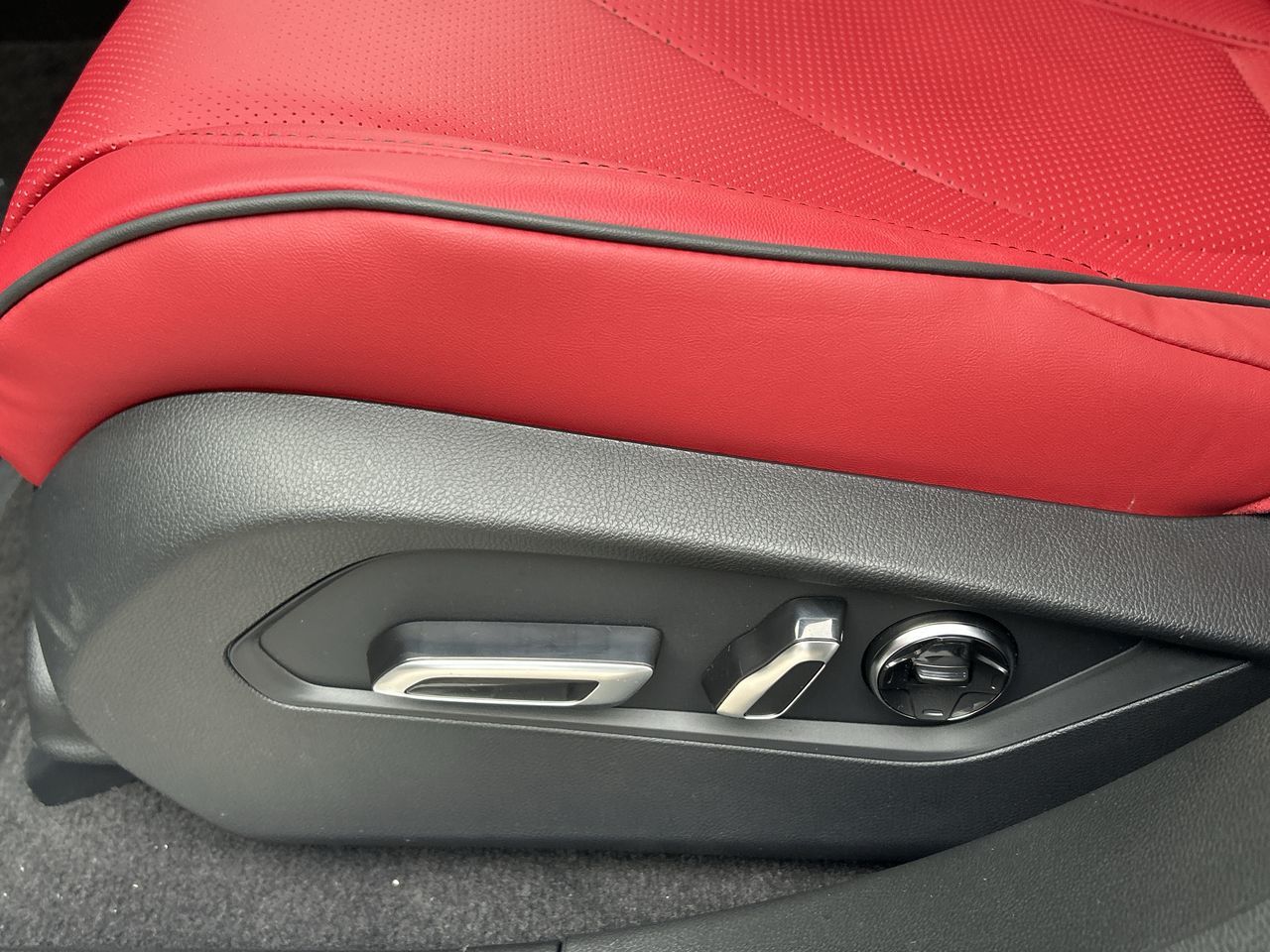 2025 Acura RDX in Langley, British Columbia