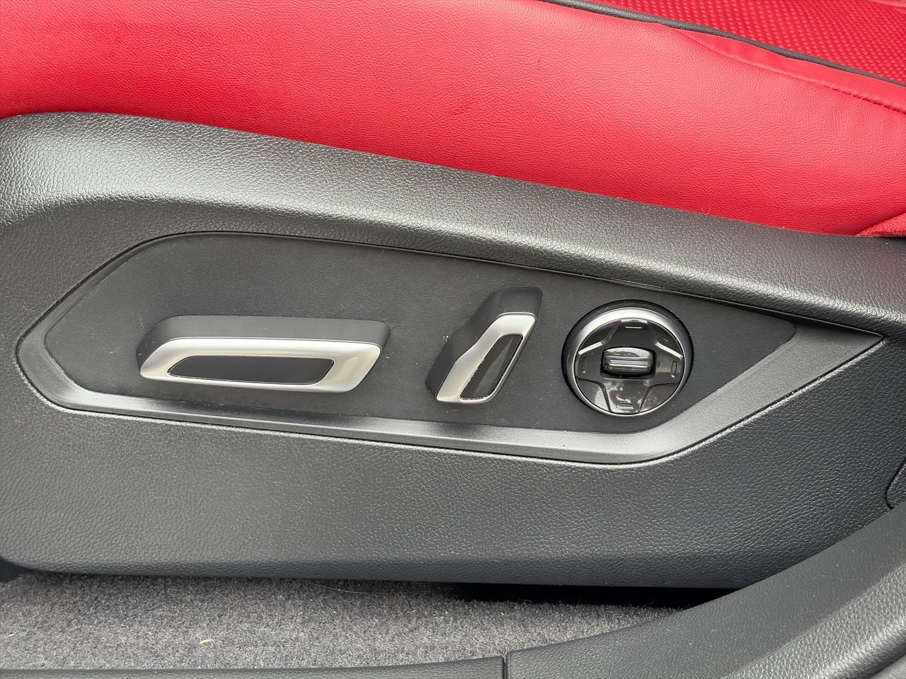 2025 Acura RDX