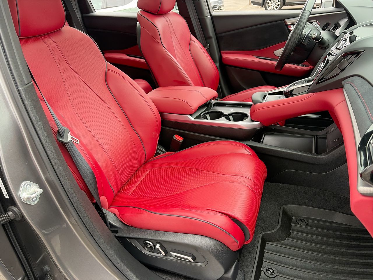 2025 Acura RDX