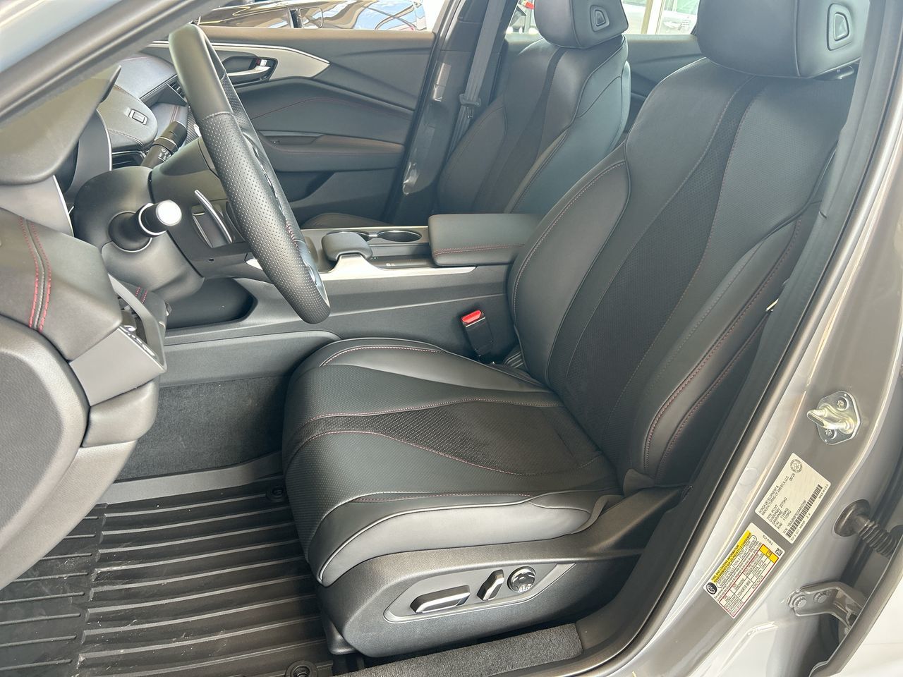 Acura TLX  2025 à Langley, Colombie-Britannique