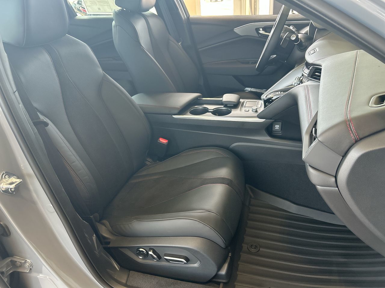 Acura TLX  2025 à Langley, Colombie-Britannique