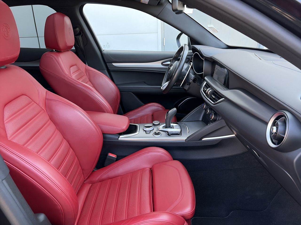 2022 Alfa Romeo Stelvio